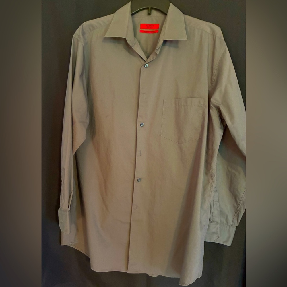 Alfani Deep Gray Fitted Button Down Men’s Shirt. Size 16.5 (32-33) Large.